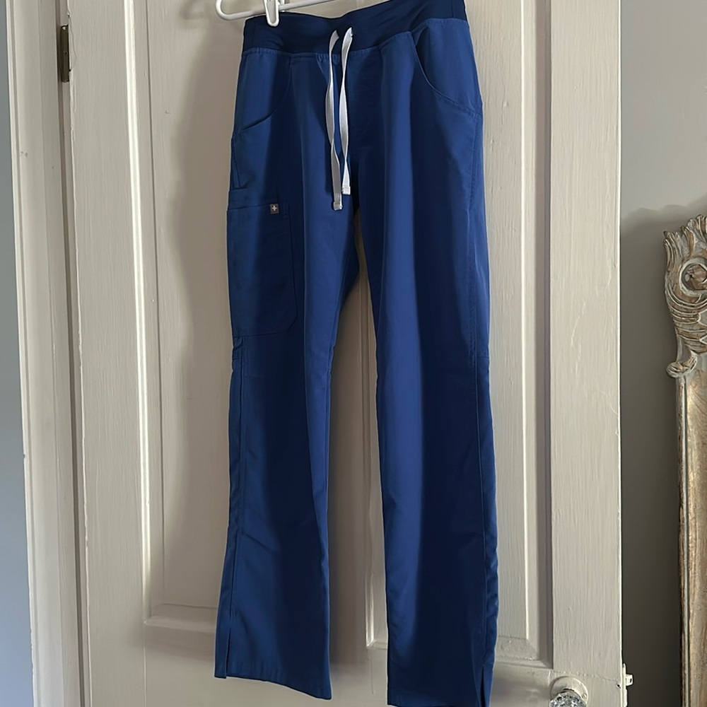 Figs scrub pants